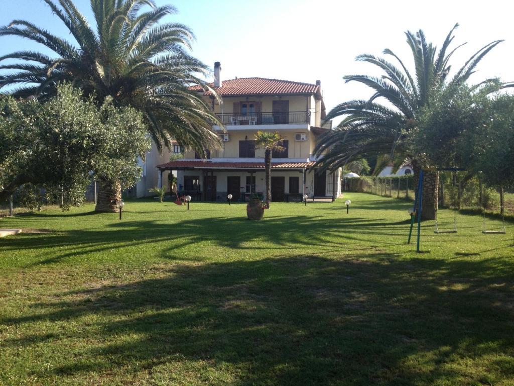Villa Maria Polychrono Ngoại thất bức ảnh